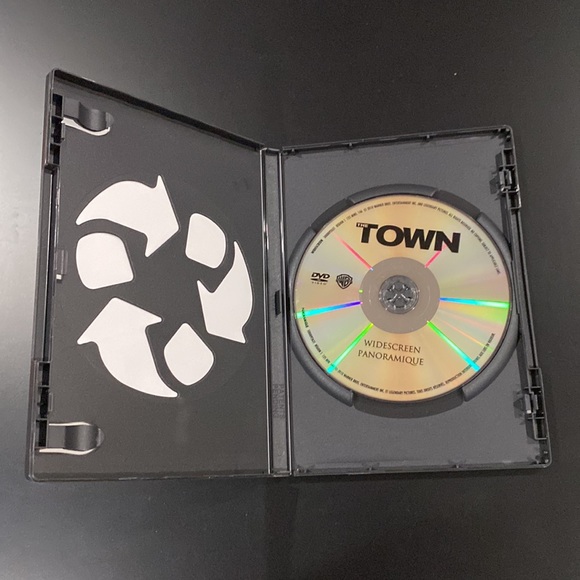 The Town - DVD - Picture 3 of 4